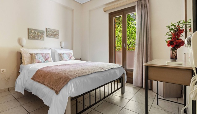 Spetses Center Comfy Apartment 3