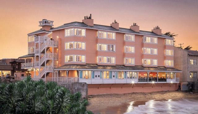 Spindrift Inn
