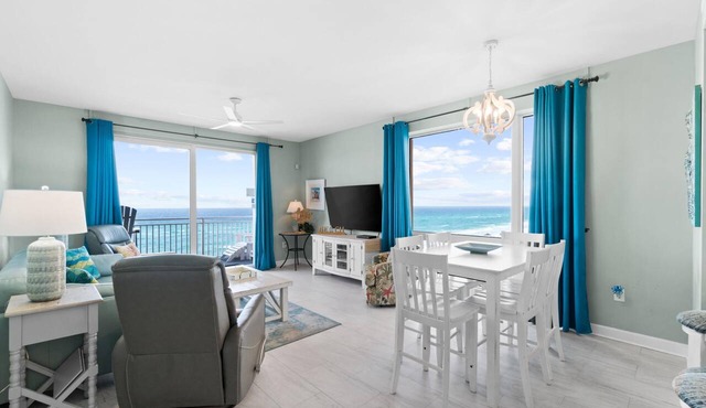 Splash 301E - 2 Gulf-Front Suites Water Playground + Beach Chairs & More!