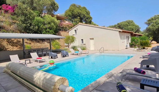 Splendid air-conditioned dream villa with sea & mountain views and heated swimming pool