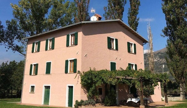 Splendid mansion from the 1600s