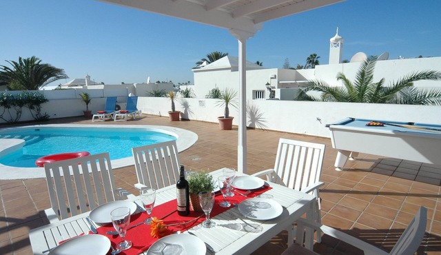 Splendid Puerto del Carmen Villa | Casa Joanna Matagorda | 3 Bedrooms | Pool