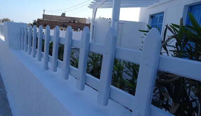 Splendid Santorini Villa | Bella Beach House | 3 Bedrooms | Private