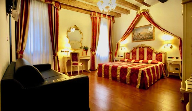 Splendid Star Gran Canal