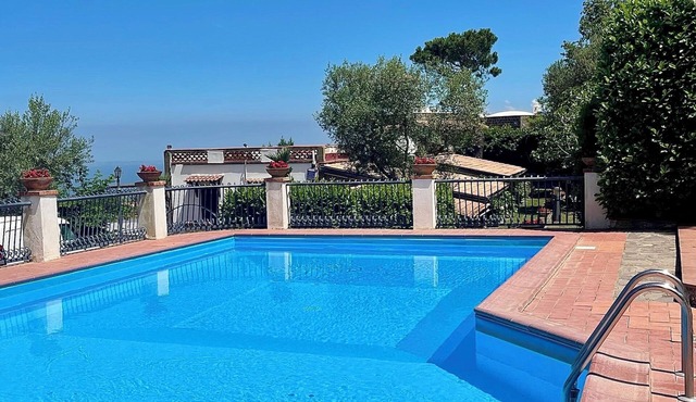 Splendid Villa with swimming pool, Sea view, Massa Lubrense-Sorrento.