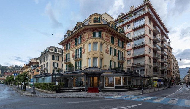 Splendide Riviera Boutique Art Hotel