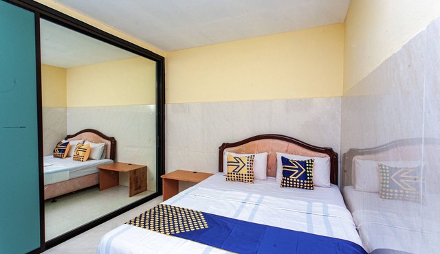 SPOT ON 2815 Hotel Damai