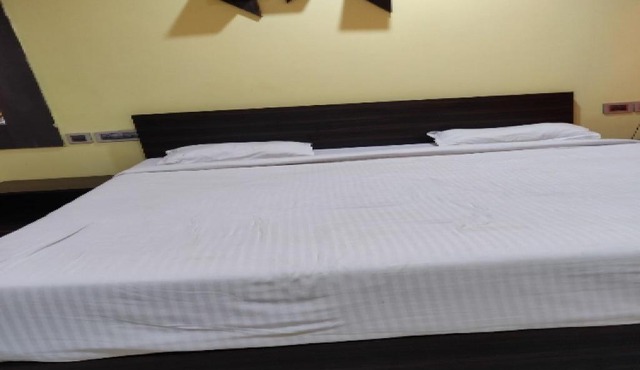 SPOT ON Sai Somnath Residency