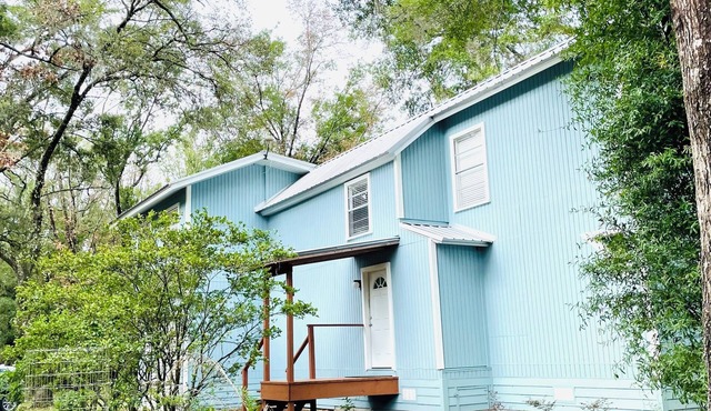 Spring Haven Treehouse