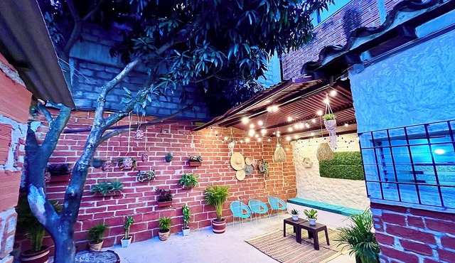 SPRING HOSTEL