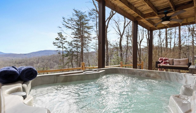 Spring in the Mountains, Hot tub, Arcade, Fire pit
