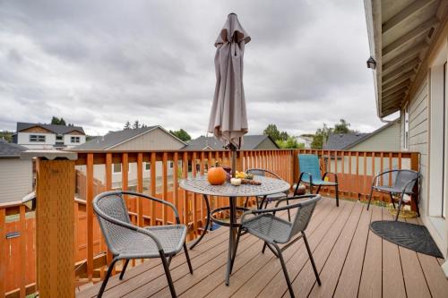 Springfield Apt w/Deck + Central Location!