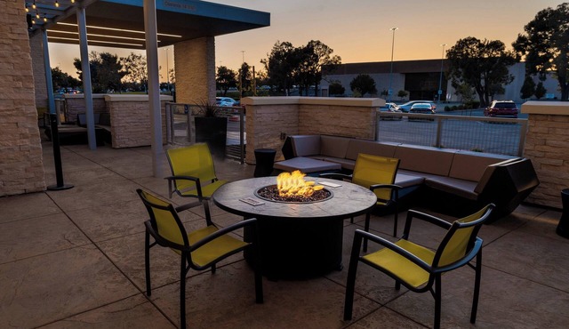 SpringHill Suites by Marriott Newark Fremont