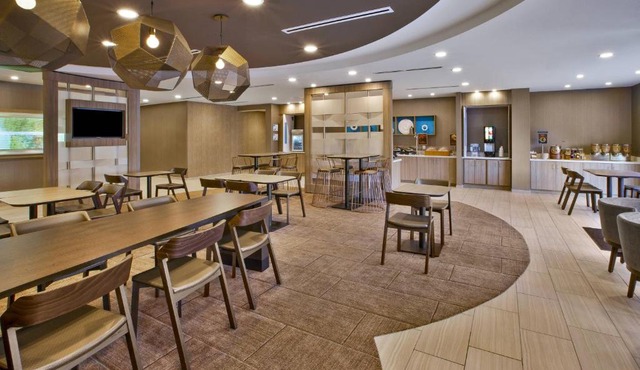 SpringHill Suites by Marriott Pittsburgh Butler/Centre City