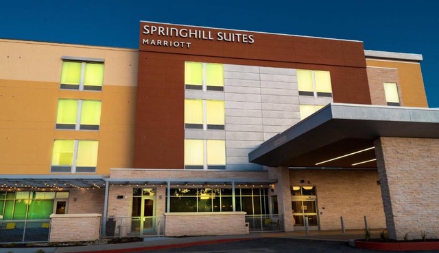 SpringHill Suites by Marriott Newark Fremont