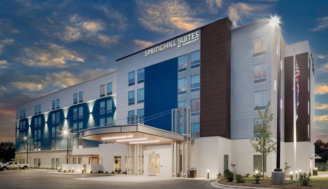 SpringHill Suites Charlotte Airport Lake Pointe