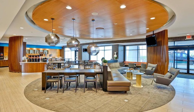 SpringHill Suites Cincinnati Airport South