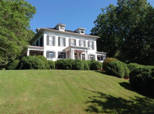 Springwood Inn