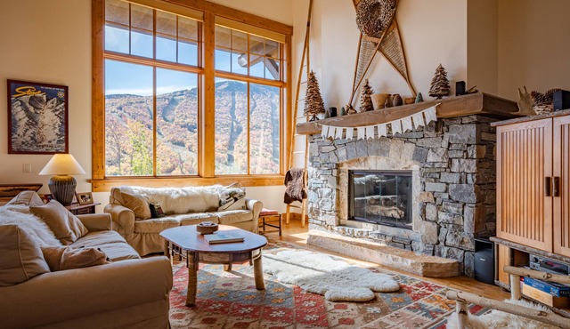 Spruce Peak Mountain Cabin