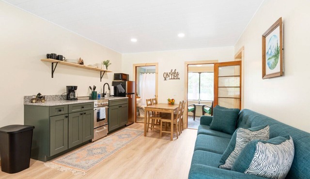 Squam waterfront 2 bed 2 bath (Suite 8)