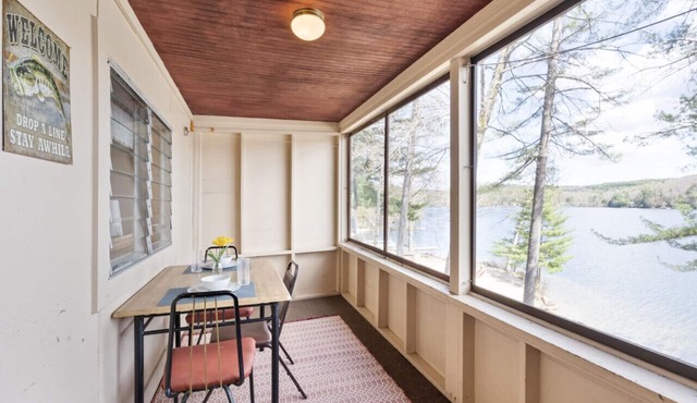 Squam Waterfront 2 bed 1 bath rental (Suite 6)