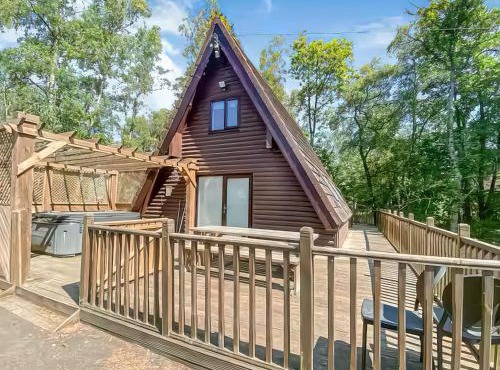 Squirrel Lodge