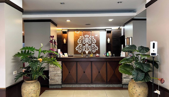 Srivichai Hotel