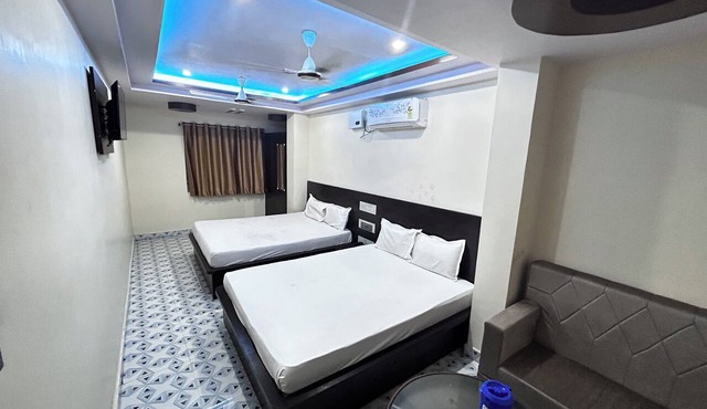 SS HOTEL