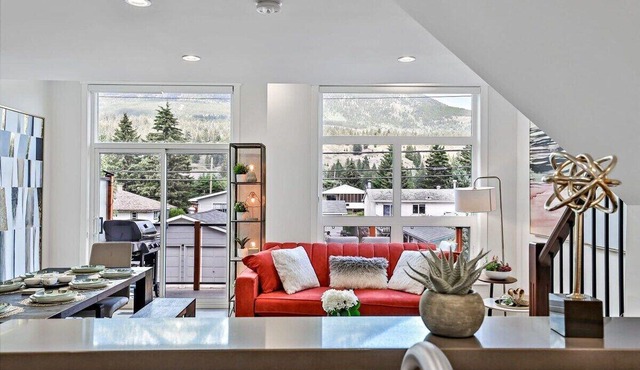 SSR Plato|Private Entry|Top View|Luxury|4BR&3BTH (RES-11682)