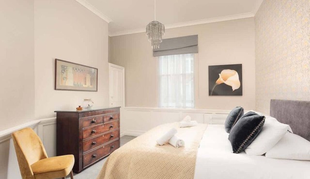 St James Apartment - Central Location