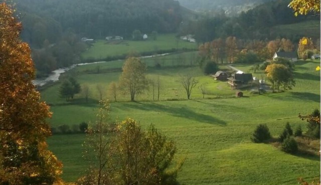 St Johns Ridge - Heart of Valle Crucis - Hot Tub- Firepit - River and Mountain Views