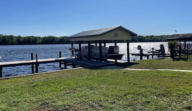 St Johns Riverfront Updated Spacious Home