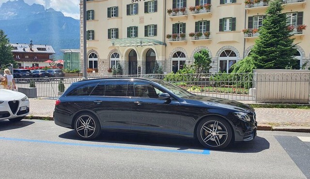 St Moritz, Switzerland to Malpensa Airport (MXP) -Departure Private Transfer