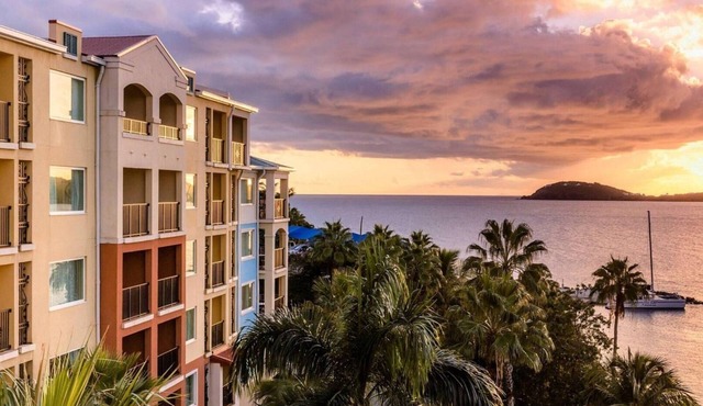 St. Thomas 3BR Oceanside at Marriott’s Frenchman’s Cove-Full Kitchen & Sea Views
