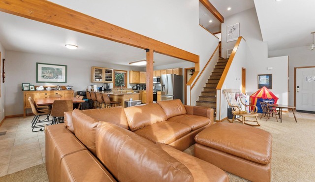 Stand-alone Mountain Home, Private Hot Tub and Deck, Mountain Views #34 by Summit County Mountain Retreats