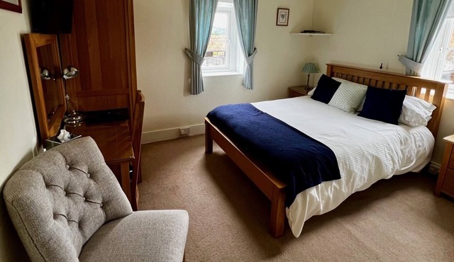 Standard Double Ensuite at Newcourt Barton