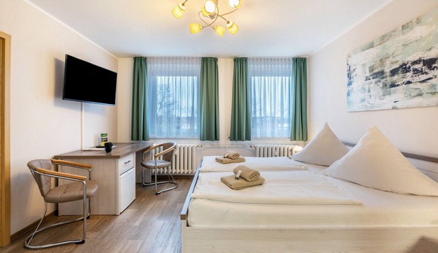 Standard Double Room – Pension Clara Klipphausen