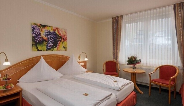 Standard double room