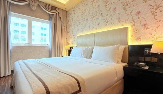 Standard King Or Twin Room Near Gardenia Centre