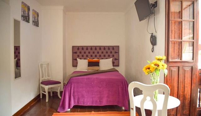 Standard room with mountain view
