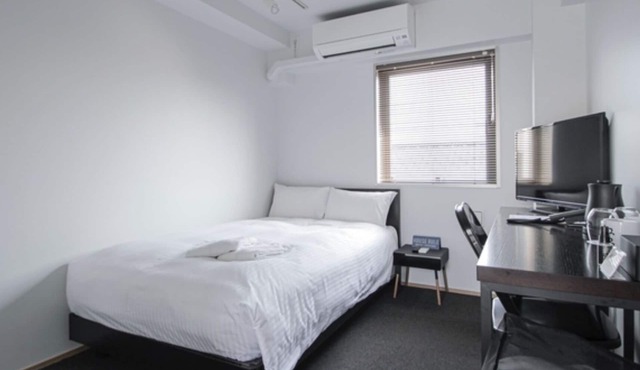 Standard semidouble bed for 2 people stay with/Chigasaki Kanagawa