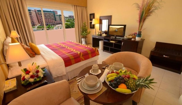 Standard Studio Apartment Near Haji Saab Restaurant By Luxury Bookings