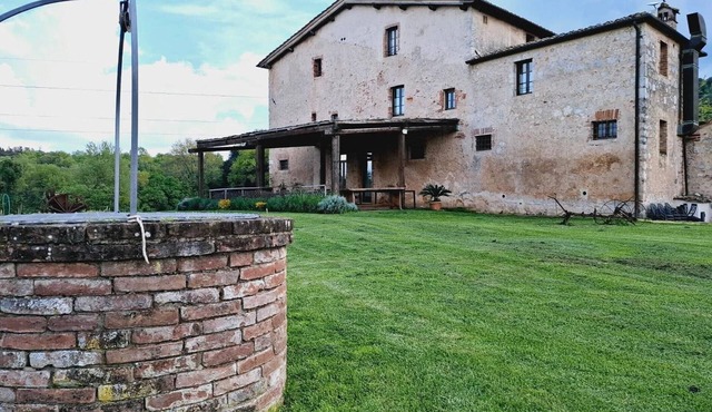 Stanza Bareto - Agriturismo la Taverna di Celsa with Shared Pool