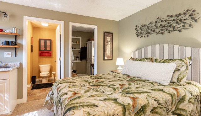 Star Cottage at Stetson is a cozy and quaint cottage in Gulfport