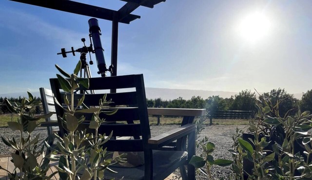 Stargazer Cabin luxe studio nr Clyde inc breakfast
