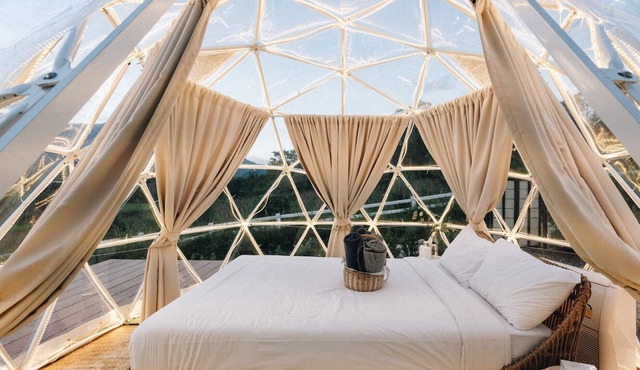 Stargazing Glamping Dome in Chiang Mai