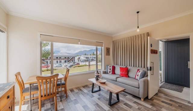 Starlight Suite - 1 Bedroom Retreat