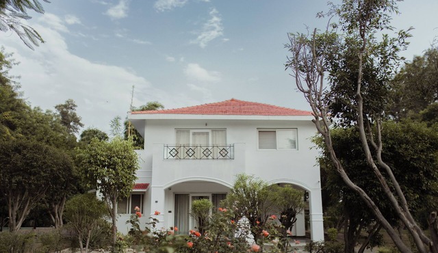 Starlit Solace - A 3bhk luxury villa with pool in Gurgaon by The Party Citadel