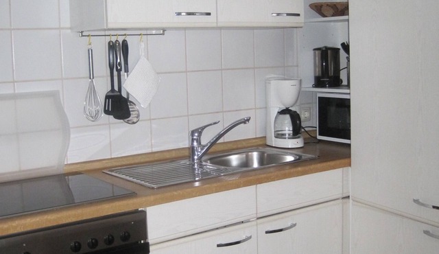 Staudenvilla - apartment rabbit, romantic garden, internet, children's house