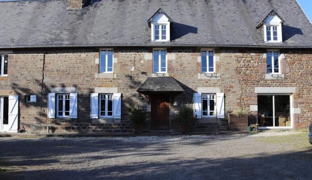 STAY AND DISCOVER A STUD FARM 15 MINUTES FROM MONT-SAINT-MICHEL